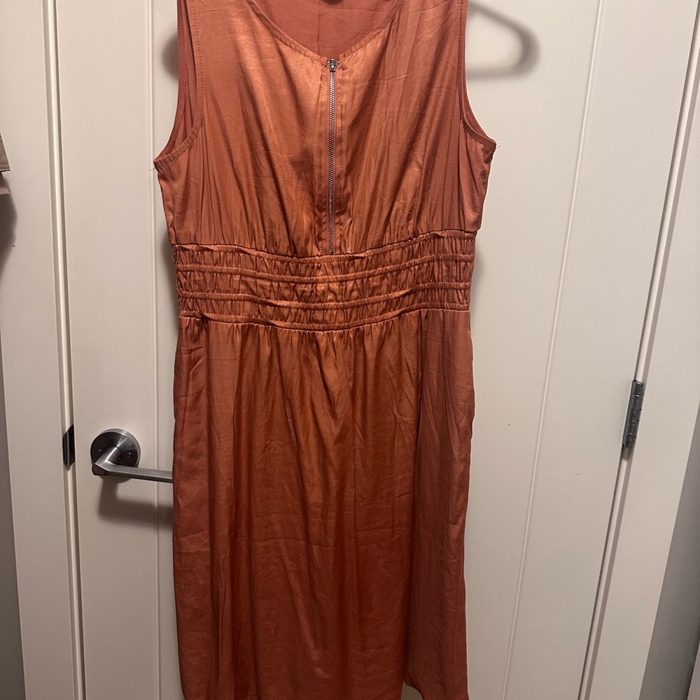 Nude/pink Sleeveless Scoop Neck Midi Sundress